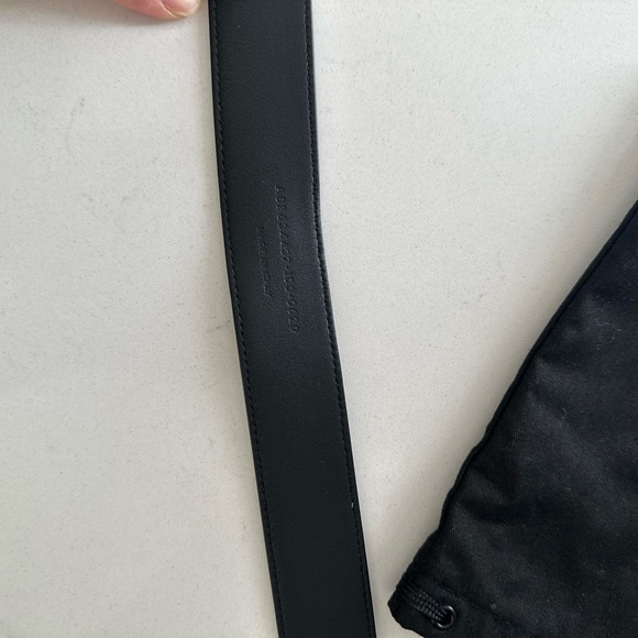 Saint Laurent Black Leather Belt with Gold YSL Hardware - Picture 4 of 4